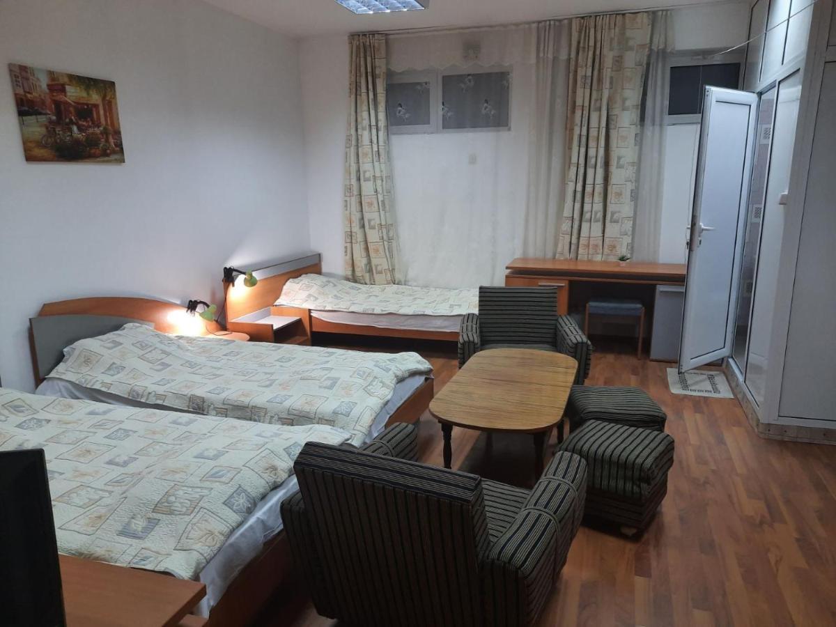 North Sofia Guest Rooms エクステリア 写真
